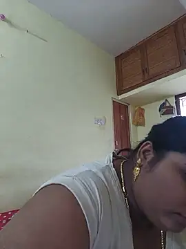 meenaqueen live