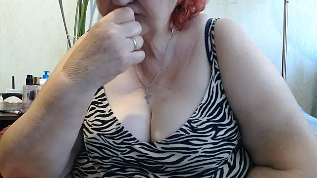 DeniseeRosea live