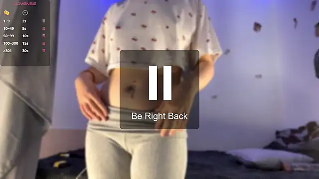 BeckyAurielle live