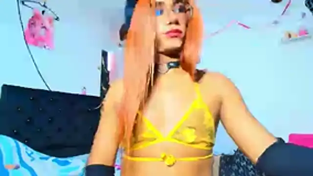 Channell_white live