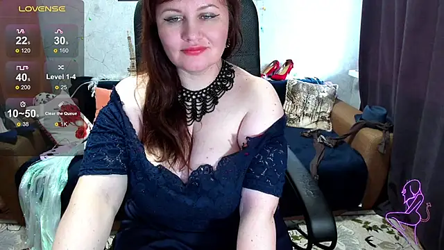 Nikki_March live