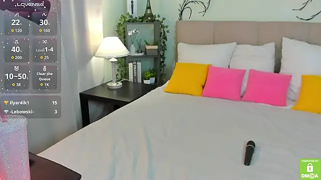 Emma_peach live