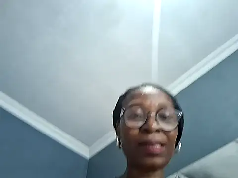 NaughtyCouga live