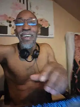 Lonelynudist59 live