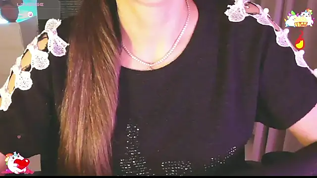 Layla_Ahh live