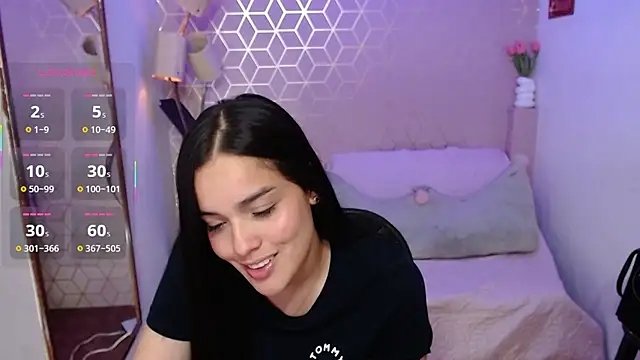 Victoria_Pivet live