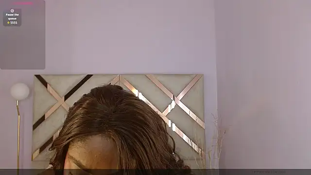 Maiacharris_ live