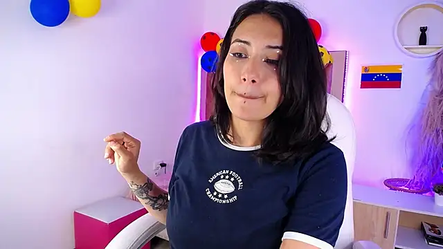 Camiila__1 live