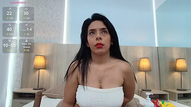 mature_eva1 live