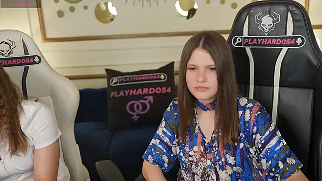 Monika_kiss054 live