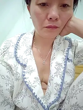 Baby-loveass69 live