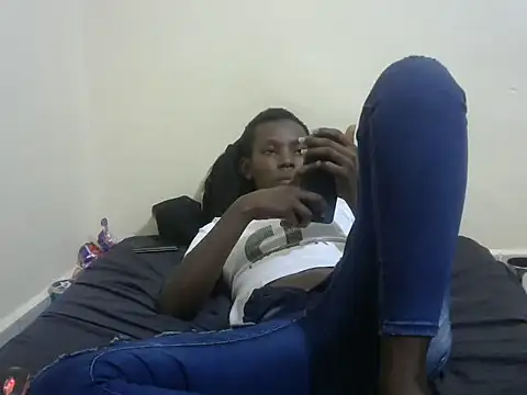 cute_avy0 live