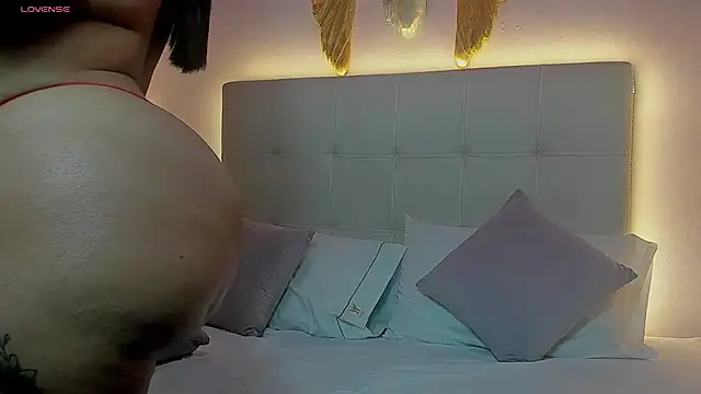 abigail_restrepo live