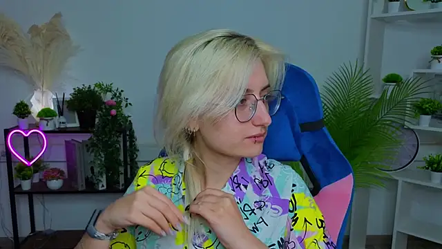 AlessandraParkin live