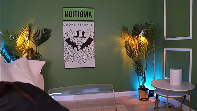 Lolla_Lee live