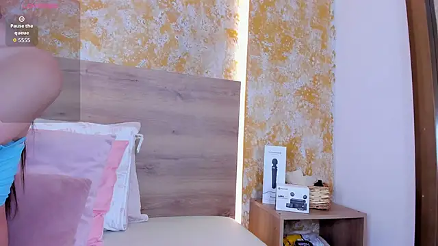 julietta_pink live