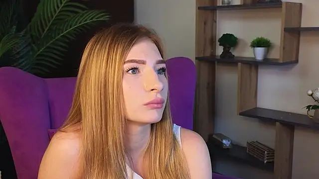 TashiaFink live