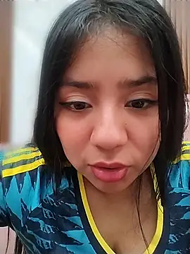 Amber_Herrera live