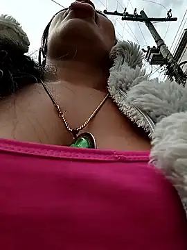 ZOE-WILDER_ live