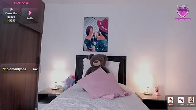 alana_greey_ live