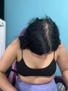 April_Becker live