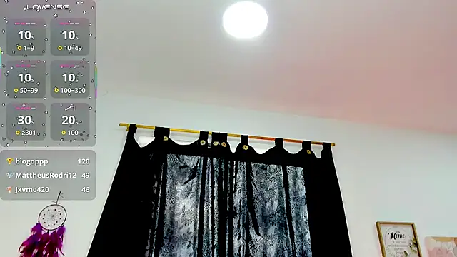 MANDY_BIG_BOOT live