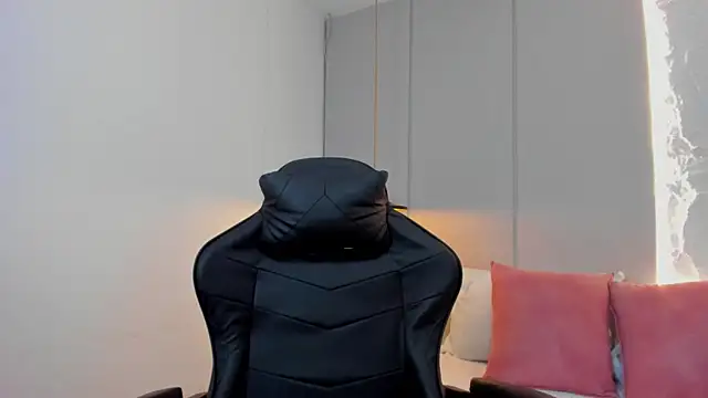 kira_relish live