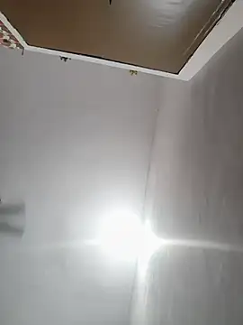 Eshwari_Chopra live