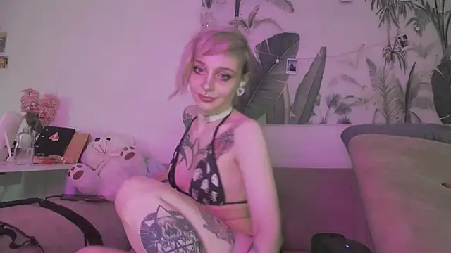 FreyaKatty live