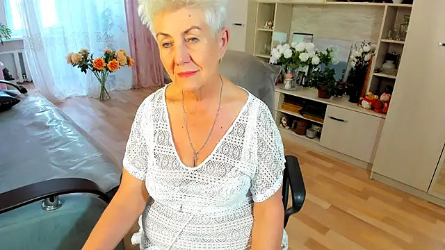HotandMature live