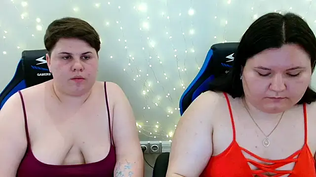 BeckyAndHellen live