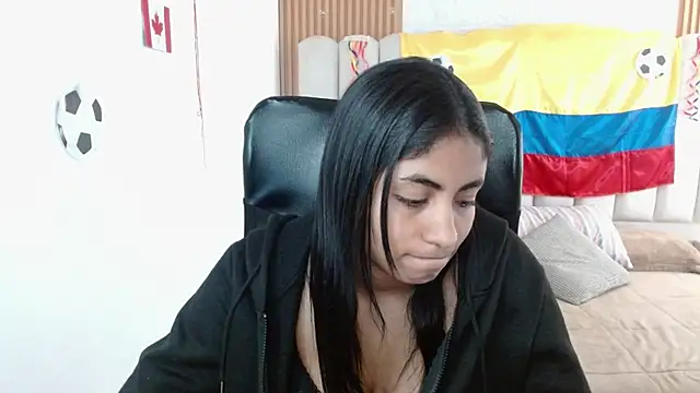shaneelle live