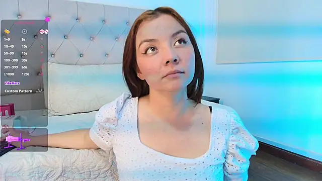 MiccaMadison live