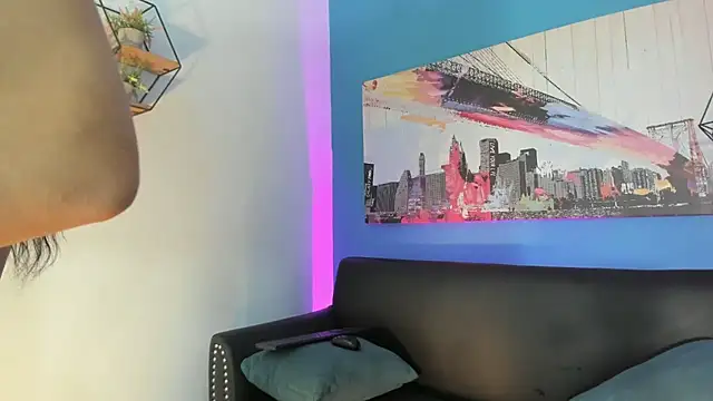 Luna_roose1 live