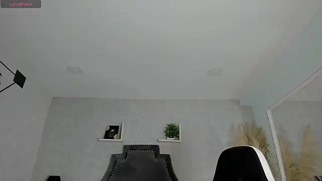 AmbarBrownn_ live