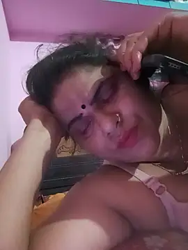 Maya_Vabi live