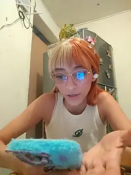 Dani-peggin live