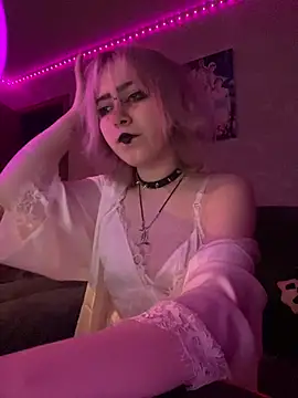 Sindy_Lou live