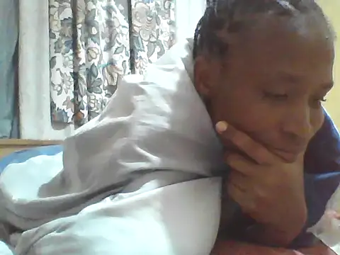 Smillie_prety live