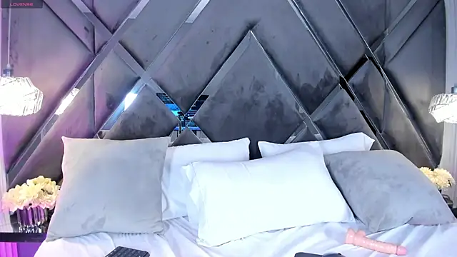 Scarrlethx live