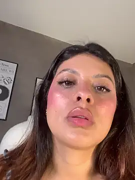 GeorginaMontclair live