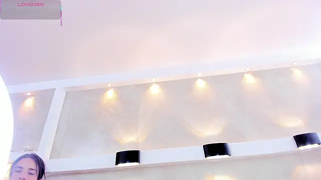 sophie_harvey live