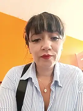 tata_sanz_ live