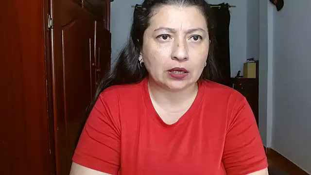 Victoriaevans1 live