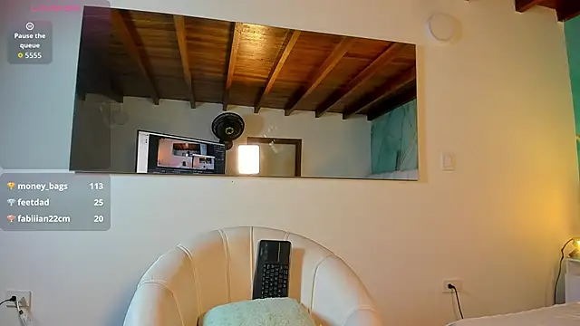 lindsay_palmer live