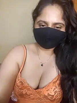 Sravvi499 live