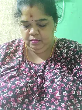 tamilthanushri live