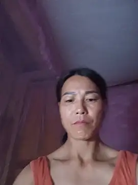 Lily-ly live
