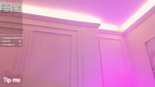 CorinneRusso live