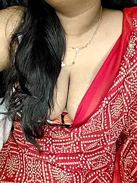 Curvy_Pooja live